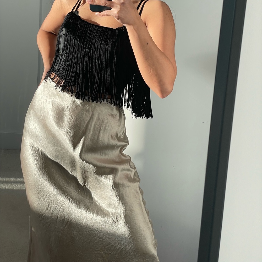Elegant tassel top